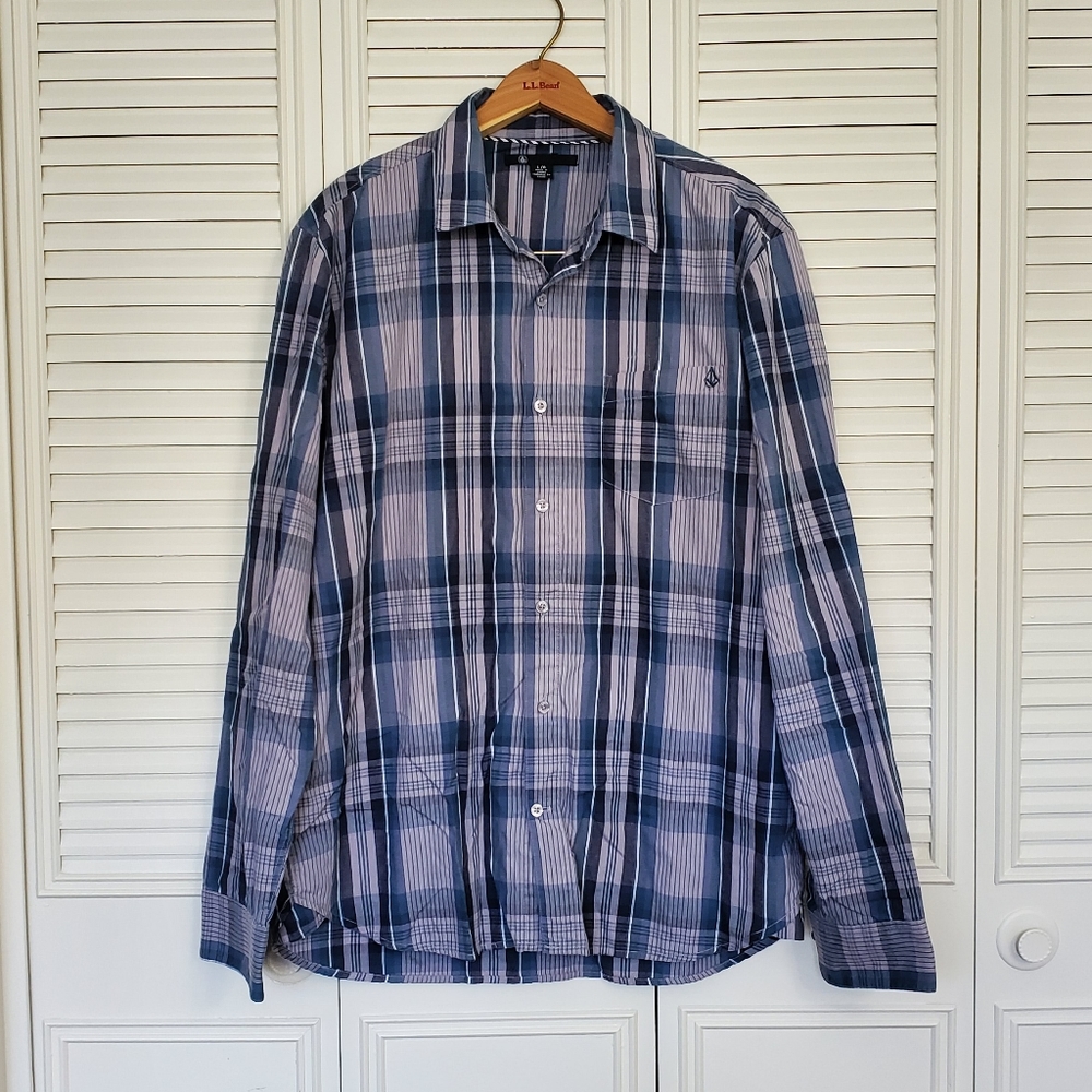 Men's Plaid Volcom Button Down Shirt